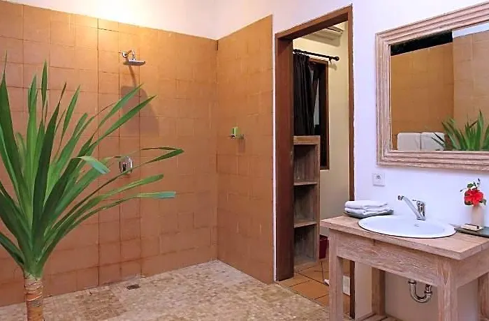Mojo Guest house